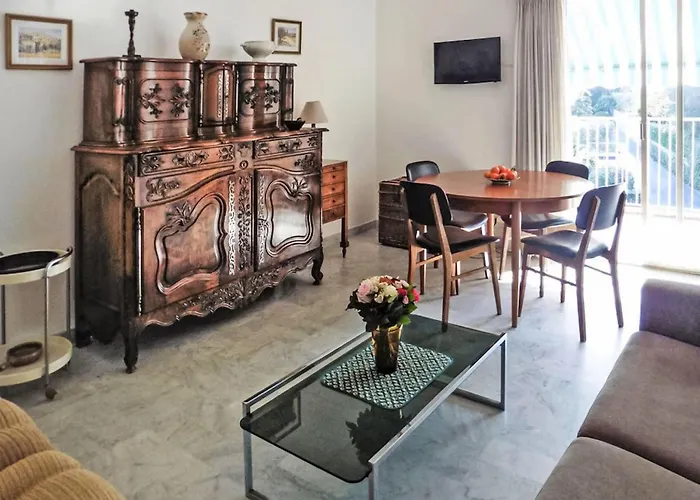 Appartement Les Jardins De L'ermitage By Interhome *