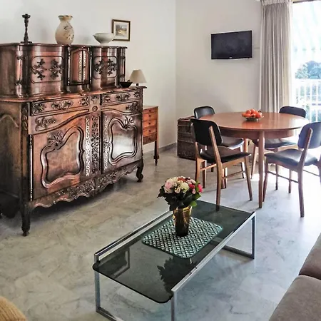 Lägenhet Les Jardins De L'ermitage By Interhome *