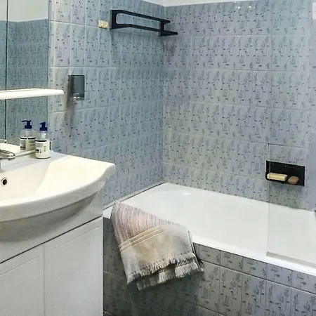 Apartment Les Jardins De L'ermitage By Interhome *